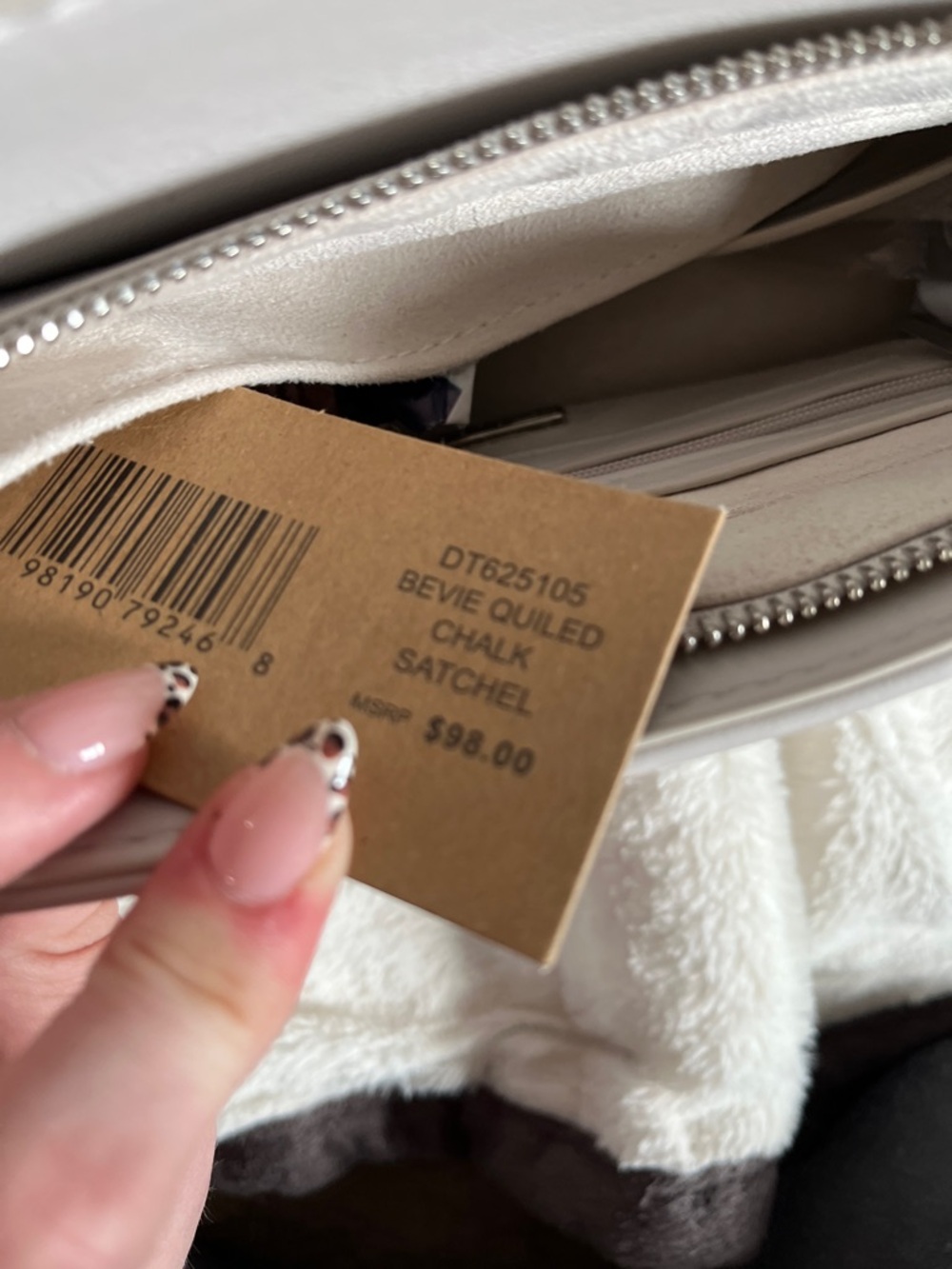 Steve Madden Quilted Crossbody Bag in Light Beige - Picture 6 of 8